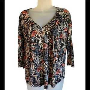 𝅺lucky Brand NWT floral Vneck pullover top size S